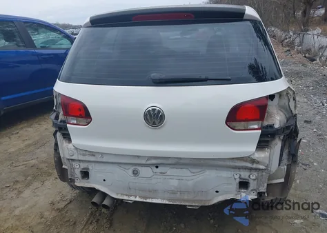 2013 Volkswagen Golf 2.5L 2-Door z USA, uszkodzony, nr VIN WVWBB7AJ2DW096493